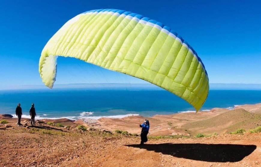 PARAGLIDING  EXPERIENCE – FLY ABOVE THE OCEAN