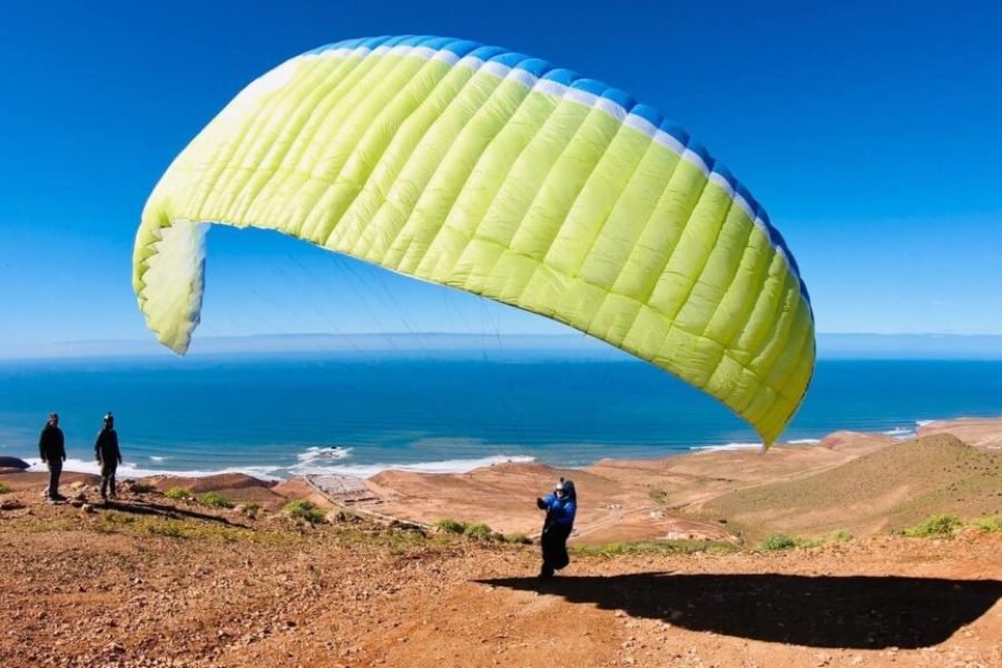 PARAGLIDING  EXPERIENCE – FLY ABOVE THE OCEAN