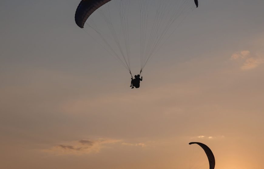 PARAGLIDING EXPERIENCE – FLY ABOVE THE OCEAN
